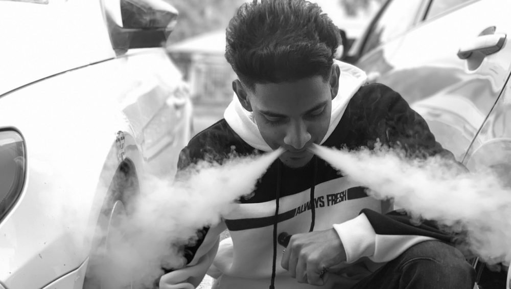 15000 Trenuri Vape, bagheta magică, care aprinde pasiunea socială_74